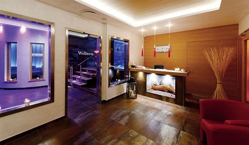 La Maison Wellness & Hotel Alleghe
